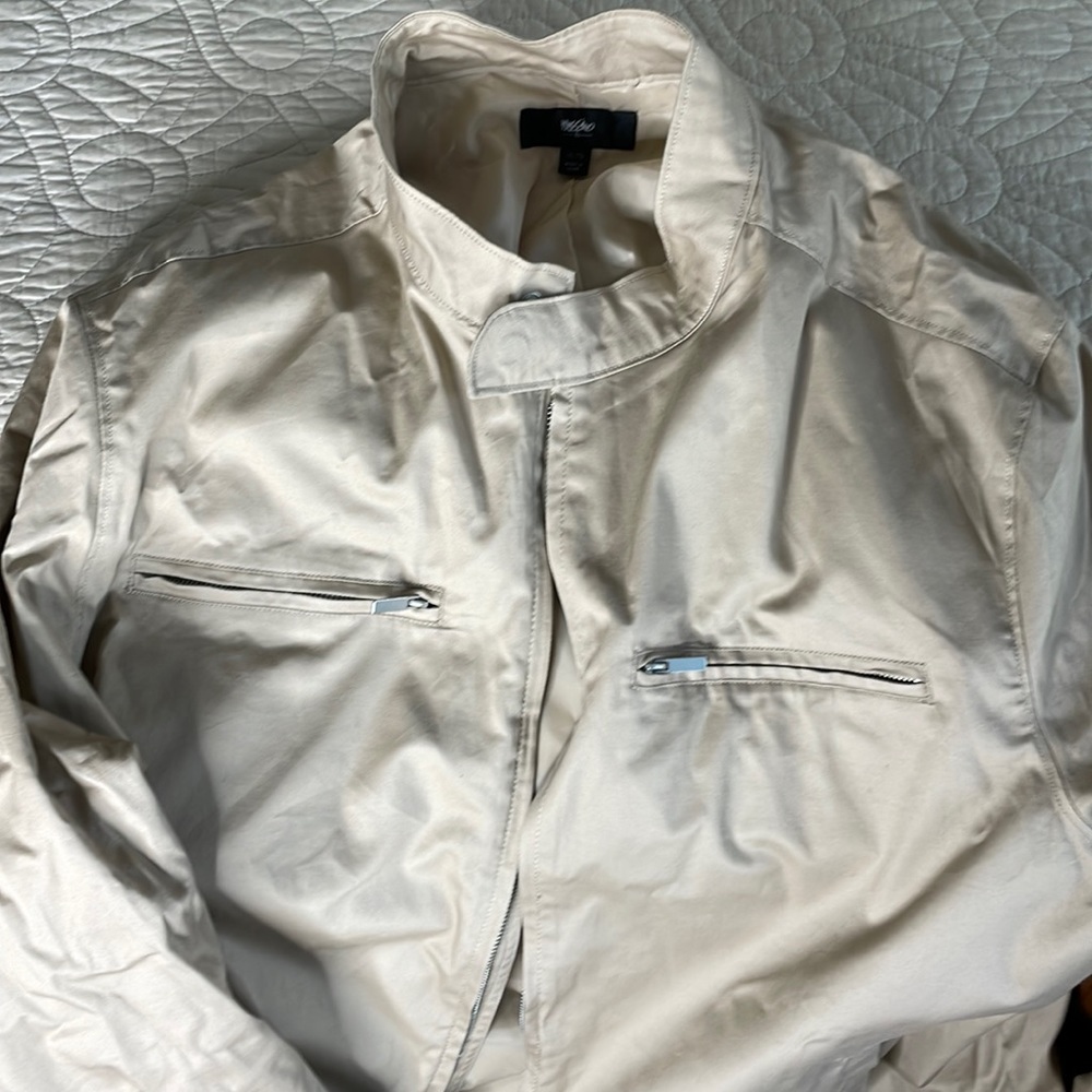 Men Mossimo xl tan member’s only type jacket